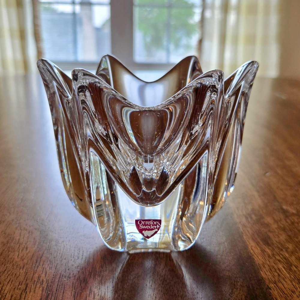 VTG Signed Orrefors Swedish Crystal Belle Tulip 6 Pedal Design Candleholder